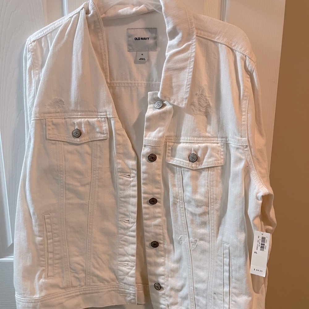 NWT old navy distressed white blue Jean jacket size XL